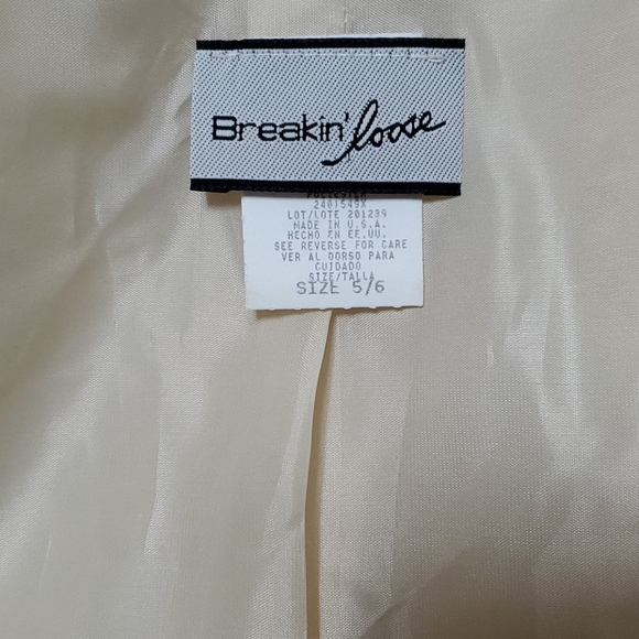 Beautiful soft gold brocade evening jacket - Picture 6 of 7